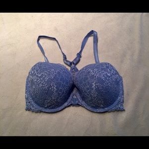 VS BRA 32 DD never worn